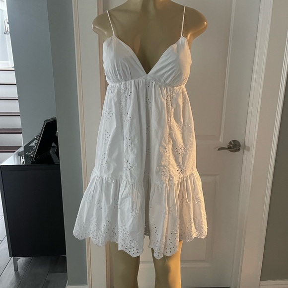 ZARA OPENWORK EMBROIDERED WHITE SUMMER  DRESS - Picture 5 of 7
